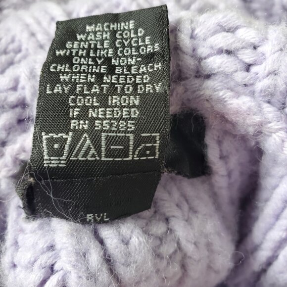Express Lilac Turtleneck Pullover Sweater Size Large - Picture 9 of 9